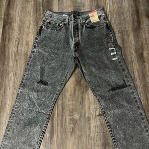 Levi’s NWT 501 Original Cropped